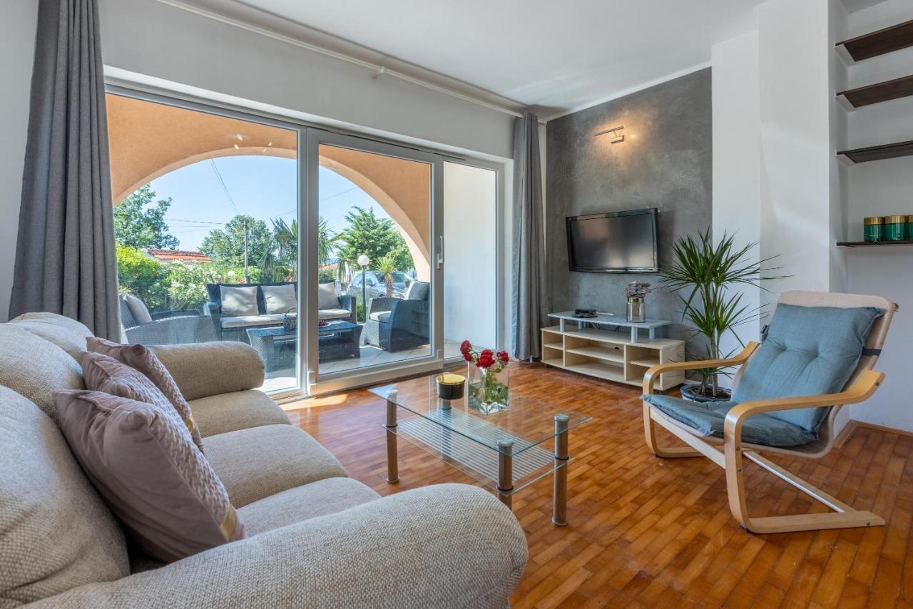 Apartments Marija Crikvenica Dış mekan fotoğraf